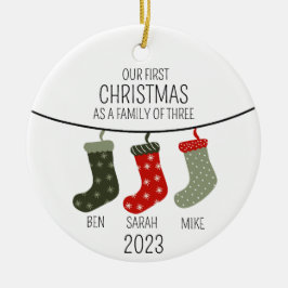 Första jul som familj av tre julgransprydnad keramik