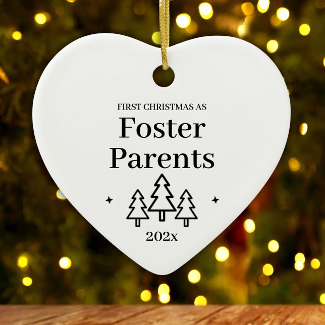 Första jul som fosterföräldrar 2025 julgransprydnad keramik (First Christmas As Foster Parents Ceramic Ornament
)