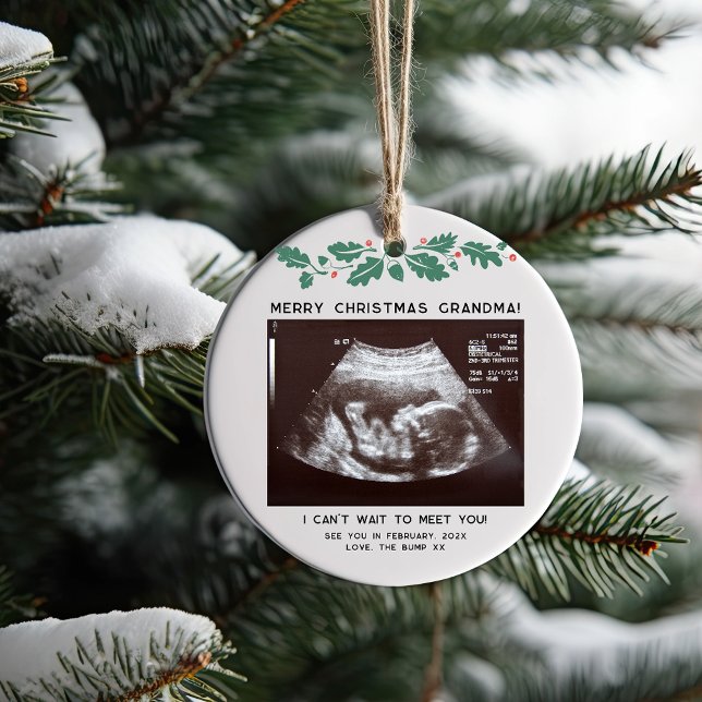 Första jul som Grandma Baby Scan-meddelande Julgransprydnad Keramik (Christmas circle Baby Reveal Sonogram Ceramic Ornamic Grandma Keepsake)
