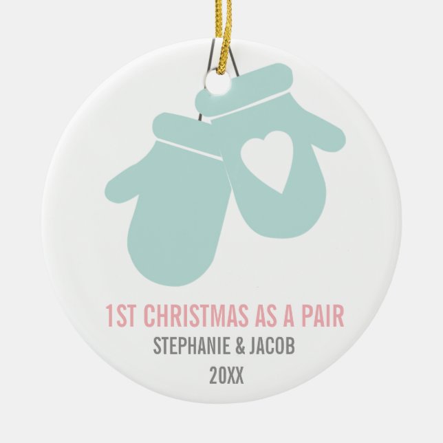 Första jul som helgdagar för para en | julgransprydnad keramik (Framsidan)