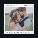 Första jul som herr & fru Bröllop Photo Keepsak Magnet<br><div class="desc">Ett modernt foto Fotografiet är ett illustrativt syfte och kan ändras till ett eget.</div>
