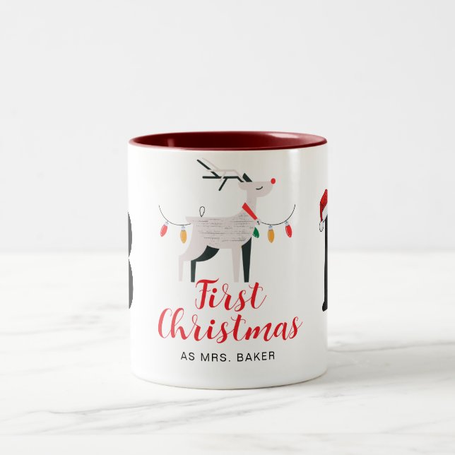 Första jul som Mrs. Familj Monogrammed Namn Två-Tonad Mugg (Center)