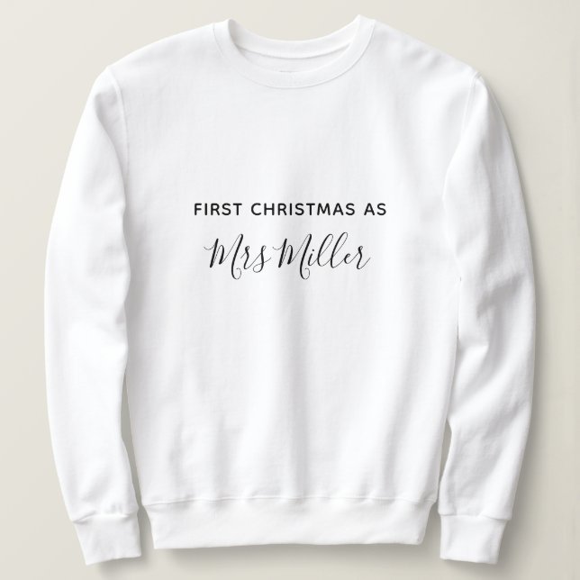 Första jul som Mrs Personlig Surname T Shirt (Design framsida)