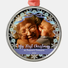 Första Julafton Grandma Snöflingor Soft Blue Lila Julgransprydnad Metall