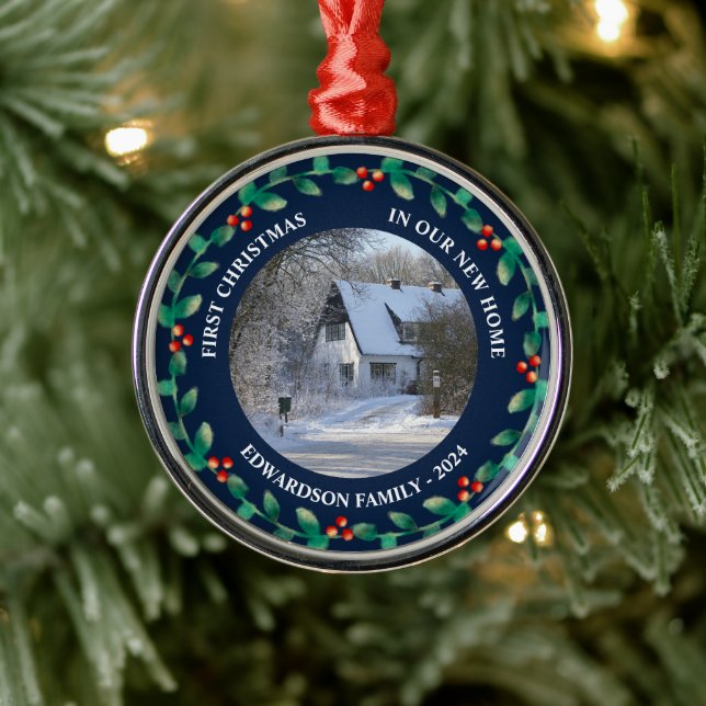 Första julen i vår nya hemfotomilj namn julgransprydnad metall (Träd)