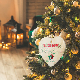 Första julen i vårt hemornamiska Anpassade Julgransprydnad Keramik