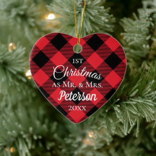 Första julen Mr. och mrs Buffalo Plaid Heart Julgransprydnad Keramik
