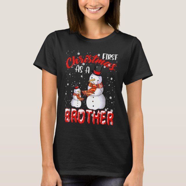 Första julen som broder 2021 Gravid Announ T Shirt (Framsida)