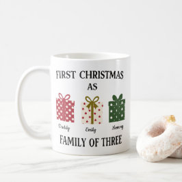 Första julen som en familj på tre present kaffemugg