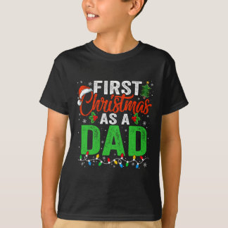 Första julen som en Pappa Julafton Ljus T Shirt