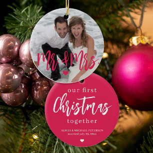 Första julen som Mr & Mrs. Scripts fotot namn rosa Julgransprydnad Keramik