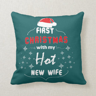 Första julklappar med min hett nya fru kudde
