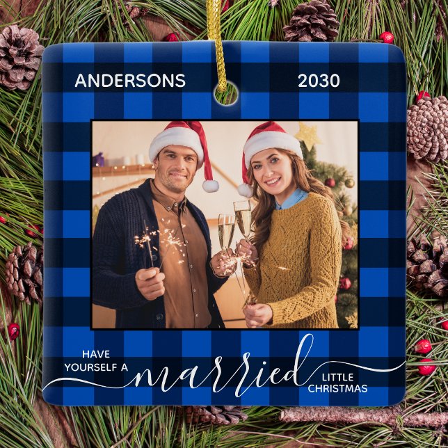 Första jultomten Gift blått Play Newlyed Photo Julgransprydnad Keramik (Skapare uppladdad)