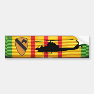 Första kavalleridiv. AH-1G Cobra VSM Bumper Stick Bildekal