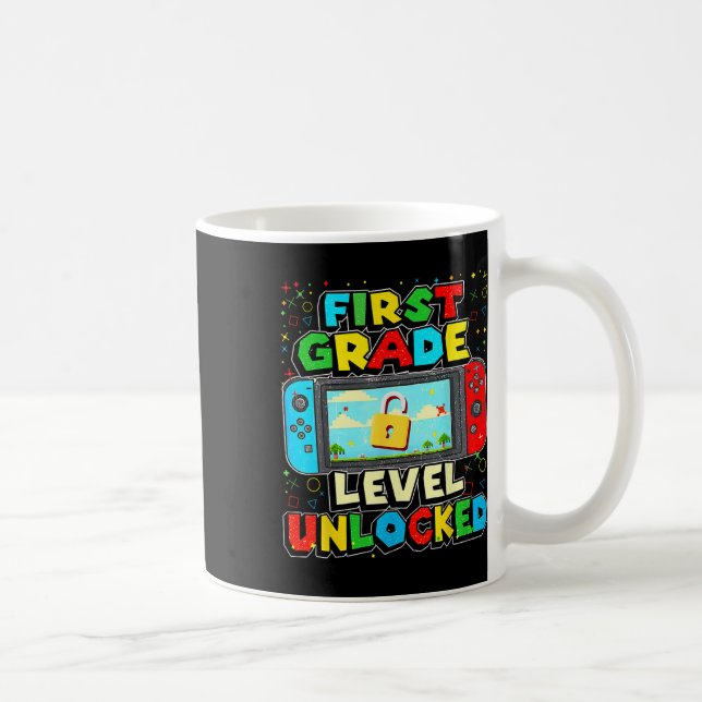 Första Klass-nivån olåst, fungerande speldockor CK Kaffemugg (Höger)