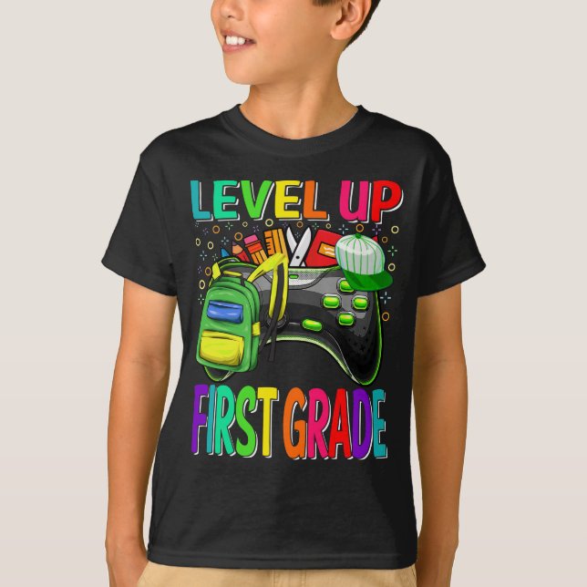 Första Klass-nivån uppåt Back to school upplåst T Shirt (Framsida)