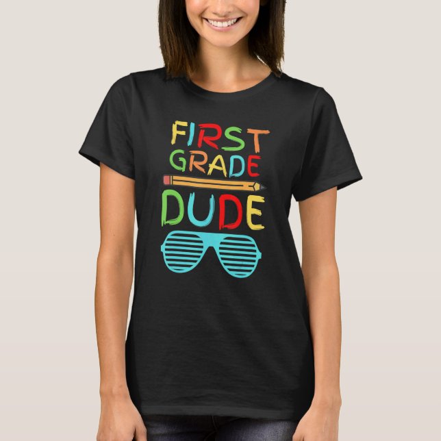 Första Klass-pendeln-första dagen-skolan T Shirt (Framsida)