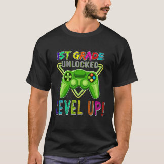 Första Klass-spelaren för upplåst nivåuppspelning, T Shirt