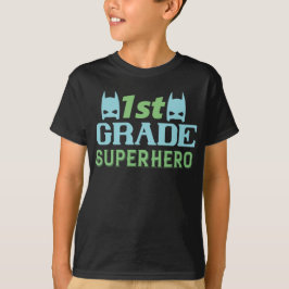 Första klass Superhjälte T-Shirt