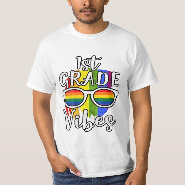 Första Klass Vibes Back to school T Shirt (Framsida)