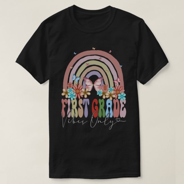 Första Klass Vibes Endast Back to school Rainbow R T Shirt (Design framsida)