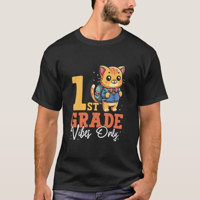 Första Klass Vibes Endast Cute School Funny Boy Gi T Shirt (Framsida)