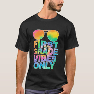 Första Klass Vibes Endast solglasögon Back to scho T Shirt