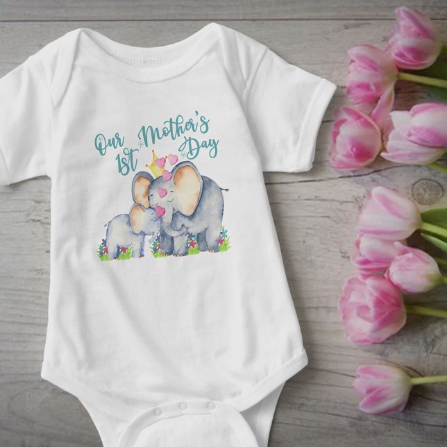 Första Mors dag Cute Mamma och Baby Elephant T Shirt (Skapare uppladdad)