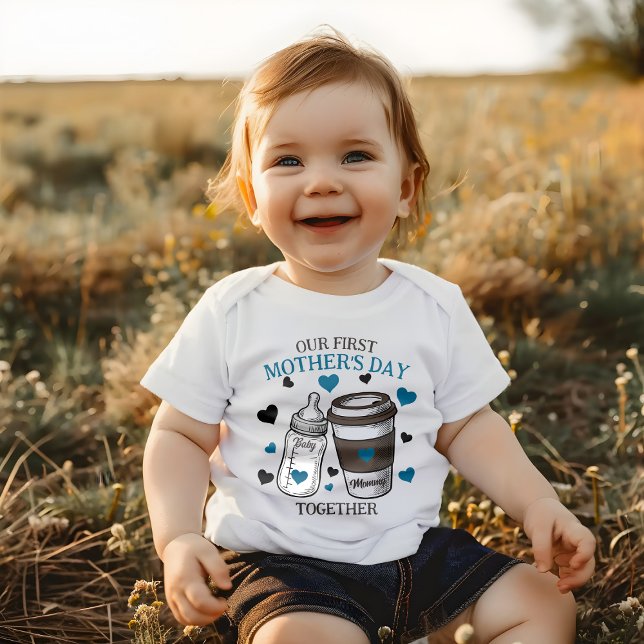 Första Mors dag Pojke T Shirt (Skapare uppladdad)