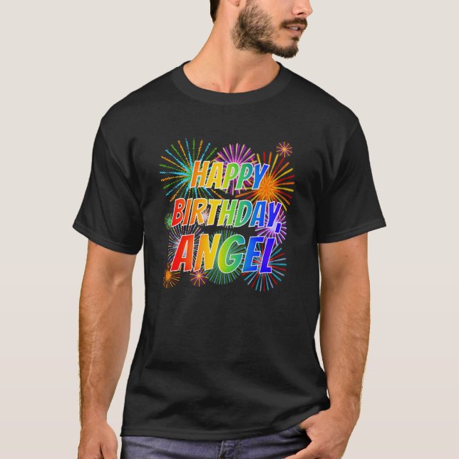 Första Namn, "ANGEL", Roligten "GRATTIS PÅ FÖDELSE T Shirt (Framsida)