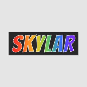 Första Namn, "SKYLAR": Roligtens regnbågsfärgning Namnbricka