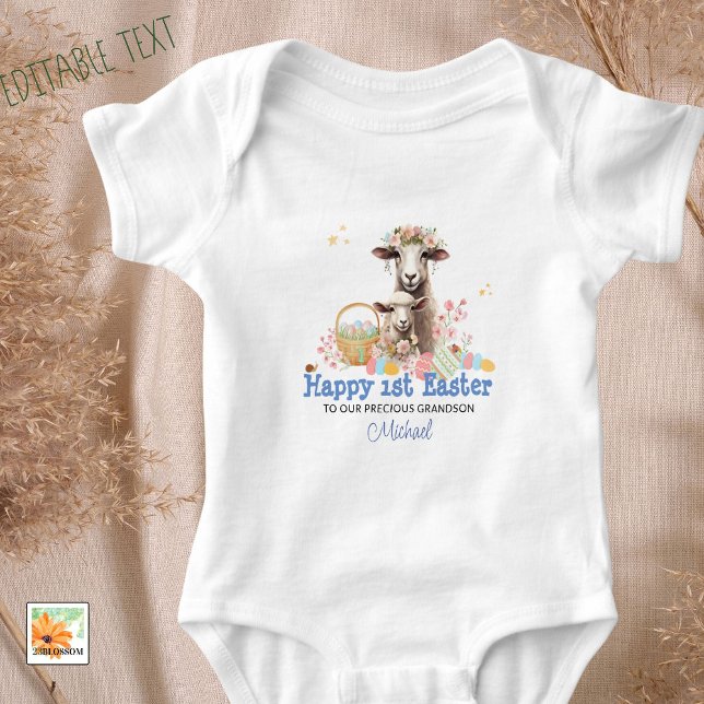 Första Påsk-utrustning för baby Lamb med namn T Shirt (Skapare uppladdad)