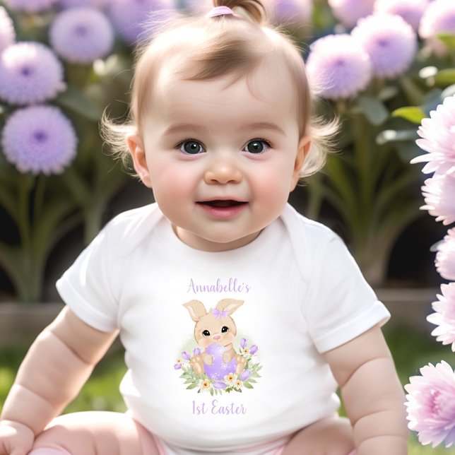 Första Påskharn Personlig Namn Girl Lila T Shirt (First Easter Bunny Personalized Name Girl Purple Baby Bodysuit)