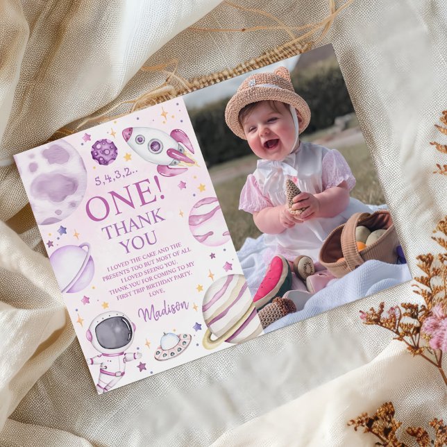 Första Resa runt om Sol-flickans första födelsedag Tack Kort (Skapare uppladdad)