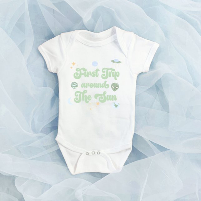 Första Resa runt Sol 1:a födelsedagen Baby T Shirt (Skapare uppladdad)