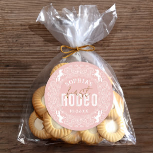 Första rodeo 1:a födelsedagsindexet - Rosa Western Runt Klistermärke