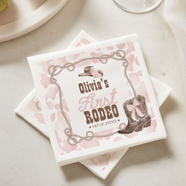 Första Rodeo 1-årsdag Dusty Rosa Pappersservett (Skapare uppladdad)