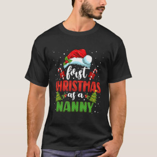 Första som en Nanny Santa Gender Reveal T Shirt