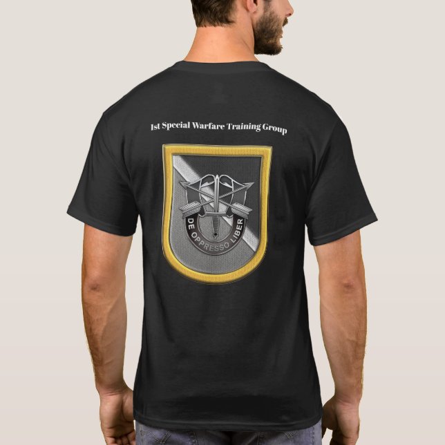 Första Speciellare krigsmaterielgruppen T-Shirt (Baksida)
