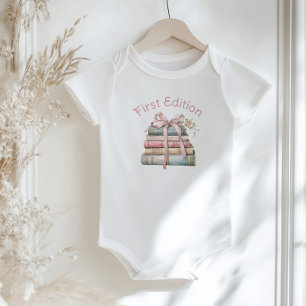 Första upplagan Storybook New Chapter Baby dusch T Shirt