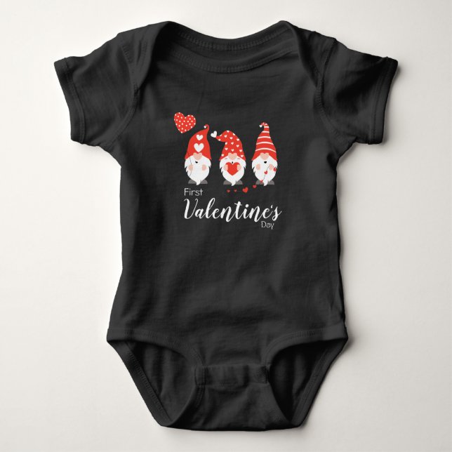 Första Valentines day Gnomes Red Rosa T Shirt (Framsida)