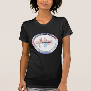 Försvar och skydd av vår DEMOKRATI T Shirt