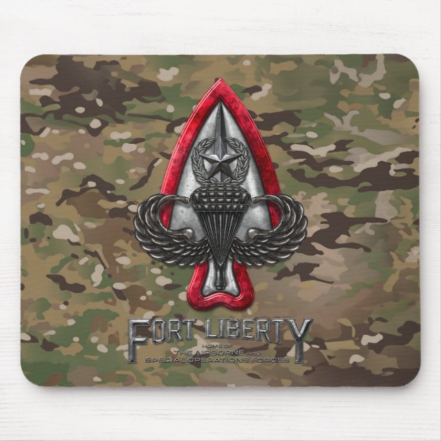 Fort Liberty Camo Mousepad Musmatta (Framsidan)