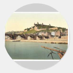 Fort och gammal bro, Wurzburg, Bayern, Tyskland vi Runt Klistermärke