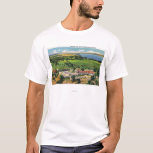 Fort, sjö Champlain i avstånd T-shirt