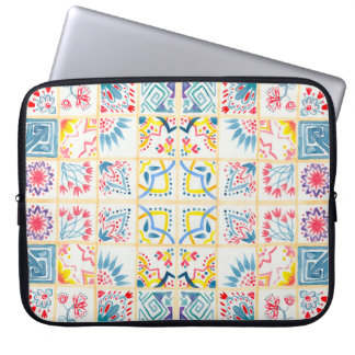 Förtätad bakgrund med orientaliska prydnadsämnen. laptop fodral