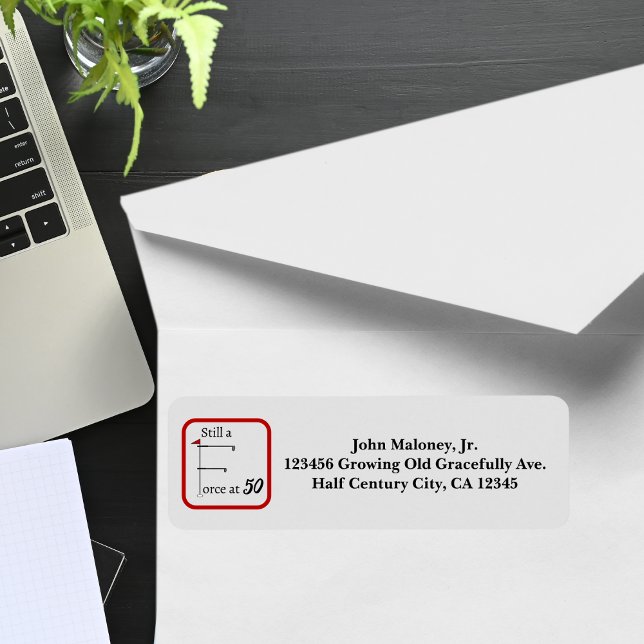 Fortfarande en styrka vid 50-dagars golftema returadress etikett (Skapare uppladdad)