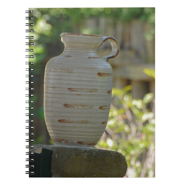 Fortfarande livstid anteckningsbok med spiral (Framsidan)