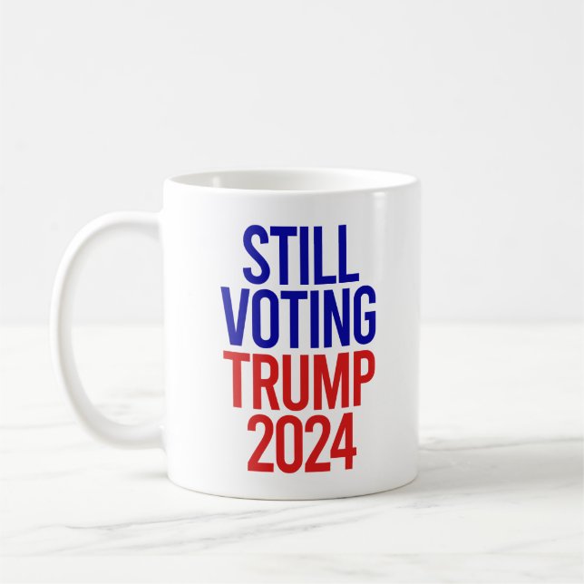 Fortfarande omröstningsresultat för president 2024 kaffemugg (Vänster)