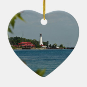 FortGratiot fyr Julgransprydnad Keramik